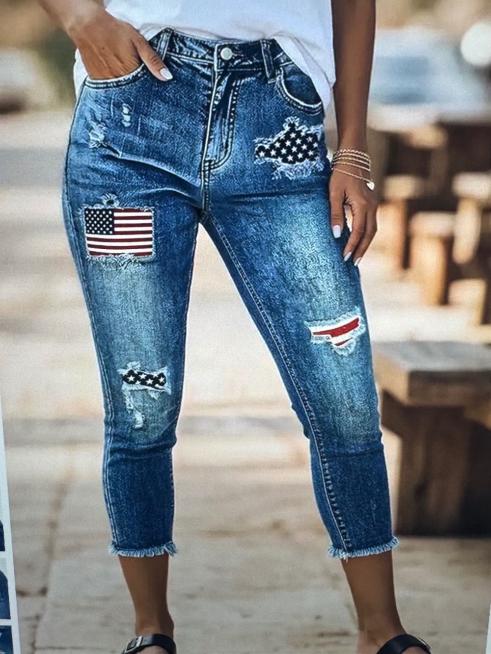 Flamingals Wash American Flag Ripped Raw Hem Mid Rise Capri Skinny Jeans Med NWT